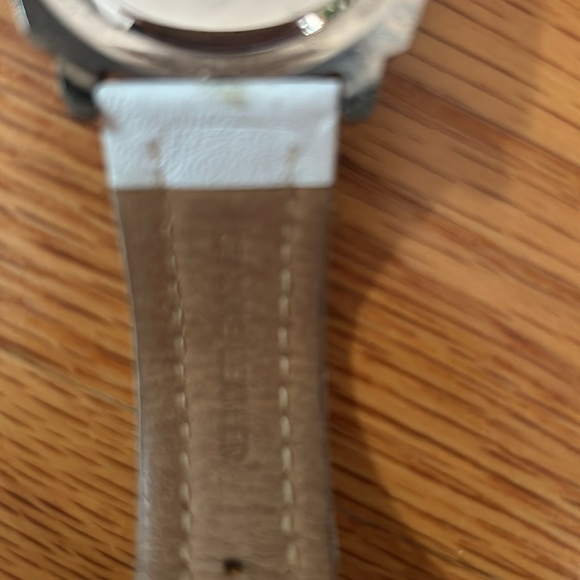 MILLAGE watch - Picture 5 of 6